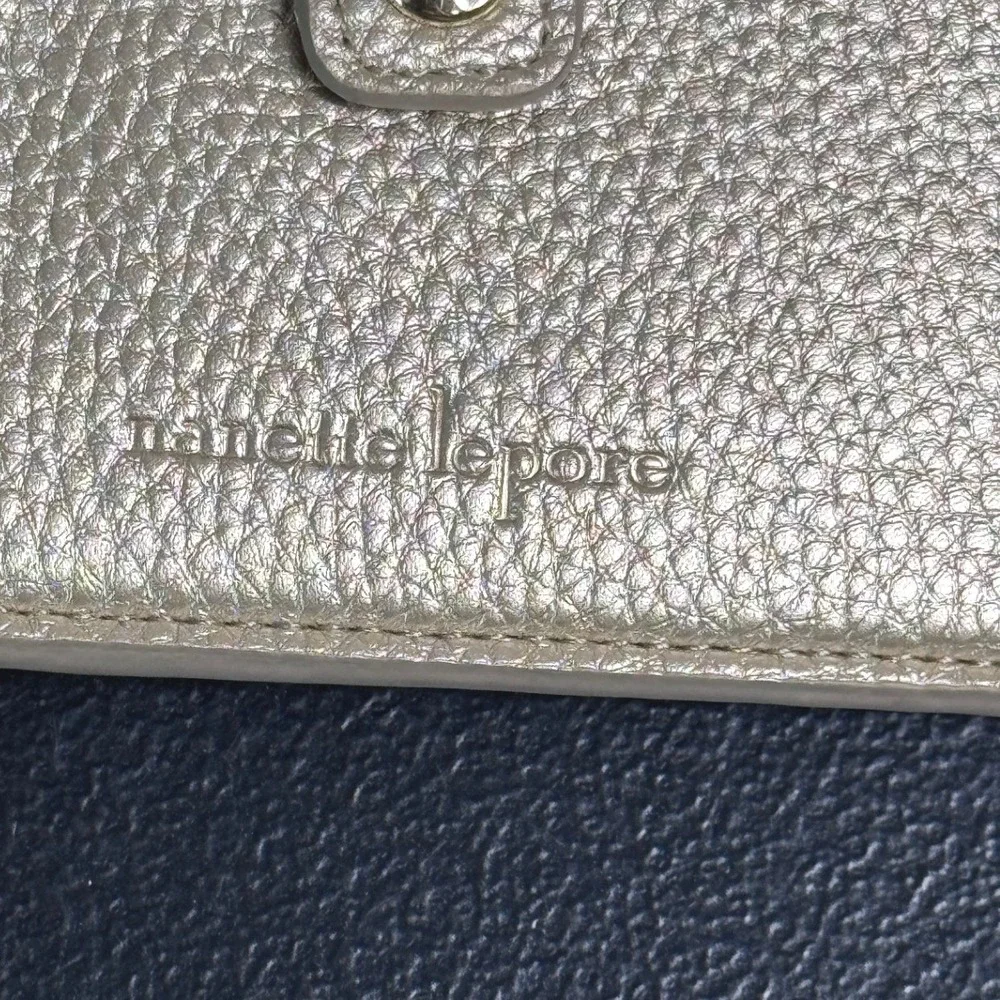 Nanette Lepore Metallic Champagne Gold Scalloped Card Holder Keychain Tassel